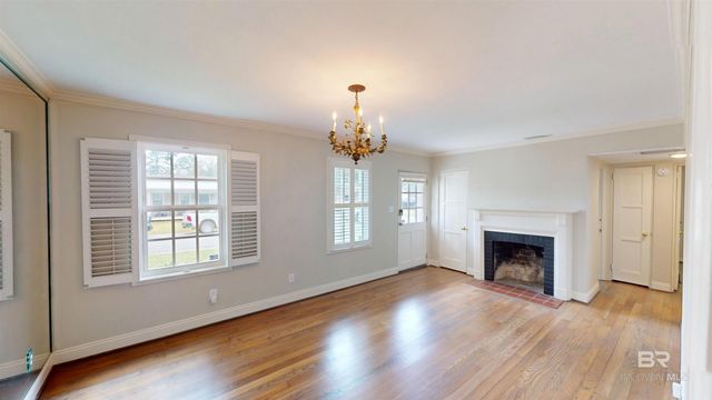 8 Lancaster Road, Mobile, AL 36608