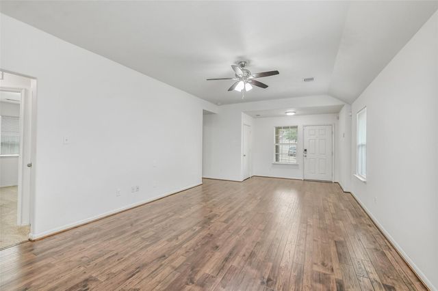 17226 Osprey Landing Drive, Hockley, TX 77447