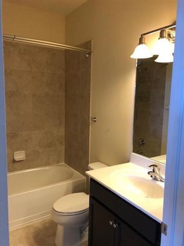 9575 Town Parc Circle N, Parkland, FL 33076