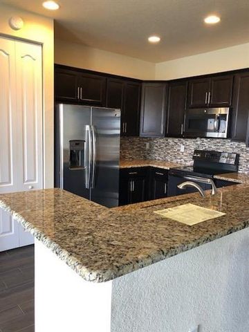 9575 Town Parc Circle N, Parkland, FL 33076