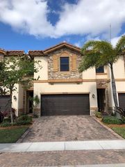 9575 Town Parc Circle N, Parkland, FL 33076