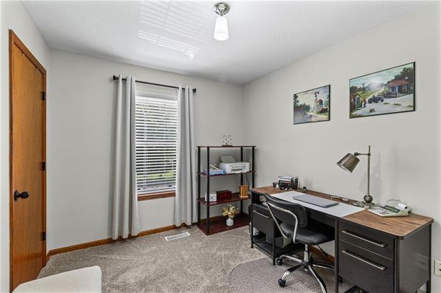 11424 N Mcgee Street, Kansas City, MO 64155