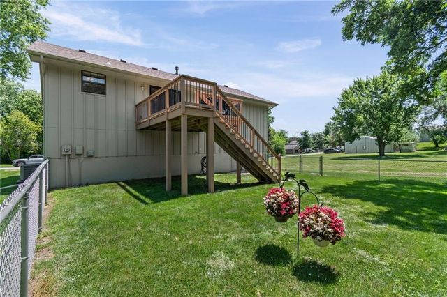 11424 N Mcgee Street, Kansas City, MO 64155
