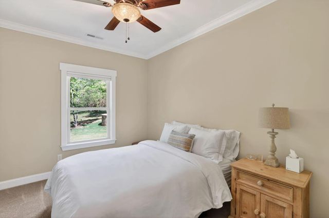 1625 River Bluffs Drive, Jasper, TN 37347