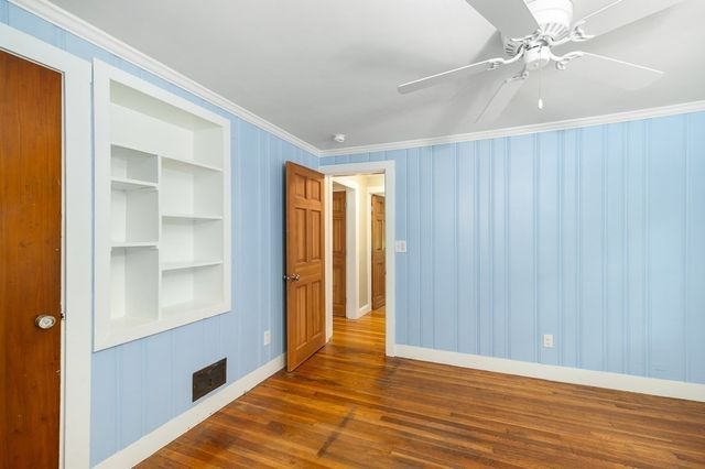 101 Topsfield Road, Wenham, MA 01984