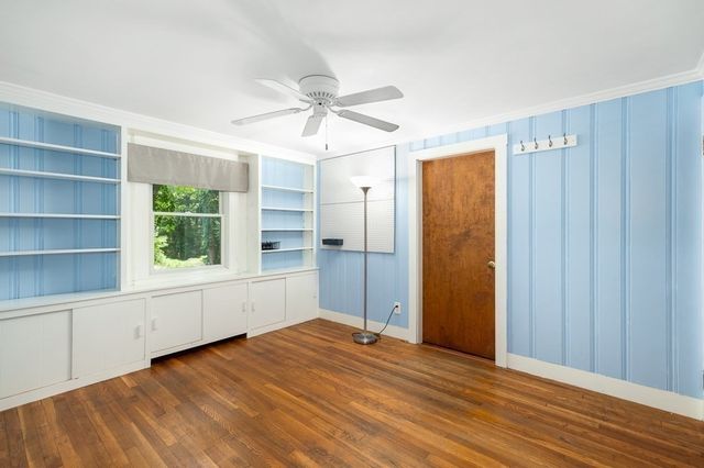 101 Topsfield Road, Wenham, MA 01984