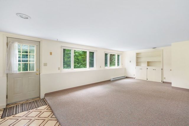 101 Topsfield Road, Wenham, MA 01984