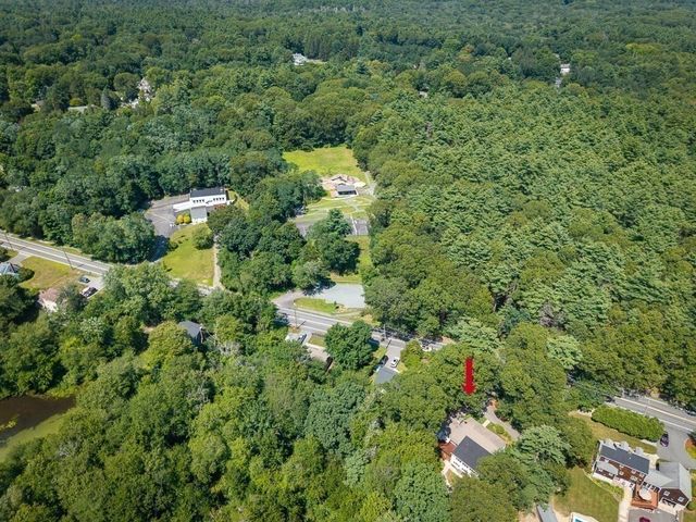 101 Topsfield Road, Wenham, MA 01984