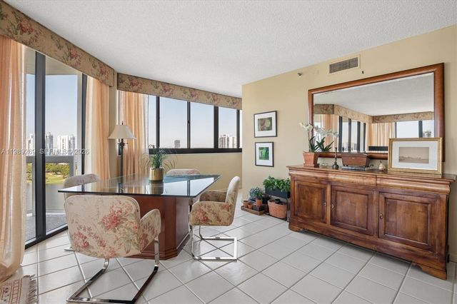 20185 E Country Club Drive 1805, Aventura, FL 33180