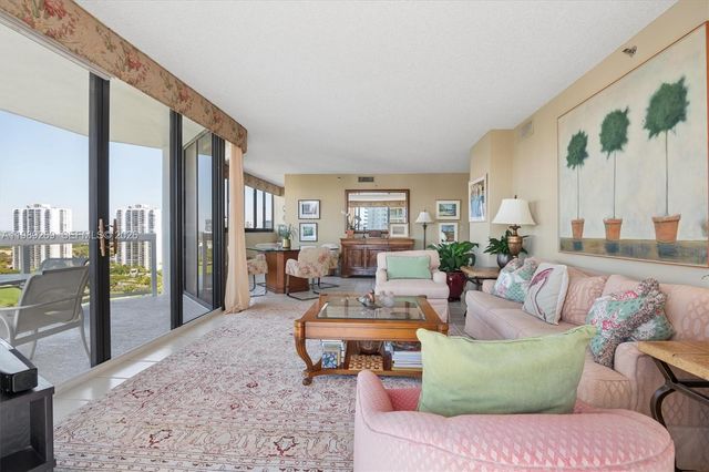 20185 E Country Club Drive 1805, Aventura, FL 33180