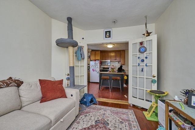 6 Bedford Street 3R, Somerville, MA 02143