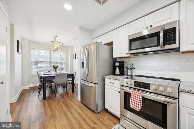 12 CAROUSEL CIR, Doylestown, PA 18901