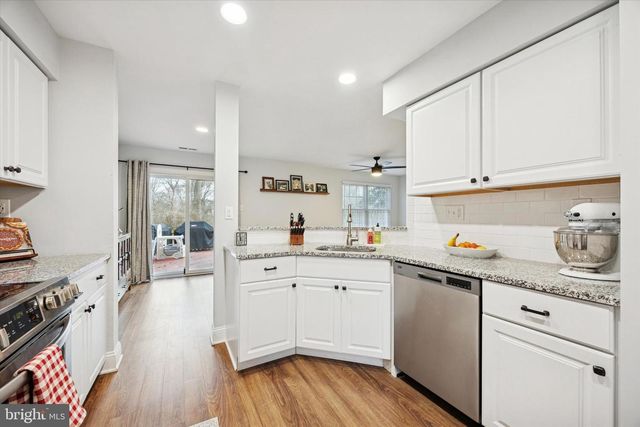 12 CAROUSEL CIR, Doylestown, PA 18901