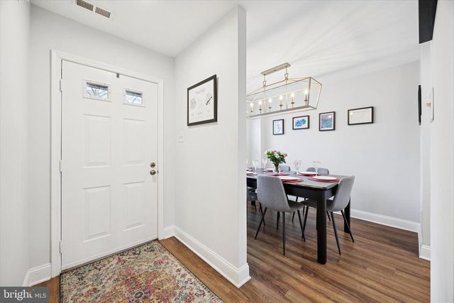 12 CAROUSEL CIR, Doylestown, PA 18901