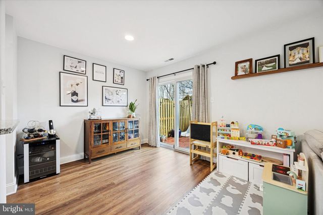 12 CAROUSEL CIR, Doylestown, PA 18901