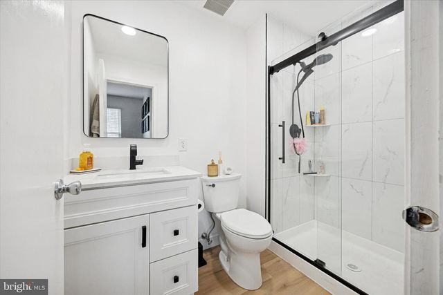 12 CAROUSEL CIR, Doylestown, PA 18901