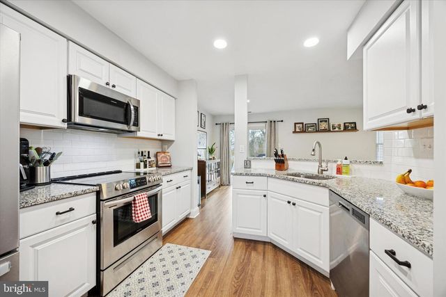 12 CAROUSEL CIR, Doylestown, PA 18901