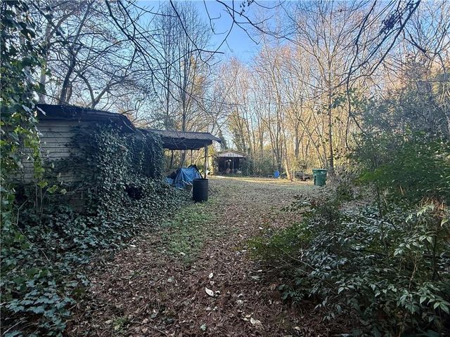 5347 Lacey Avenue, Morrow, GA 30260