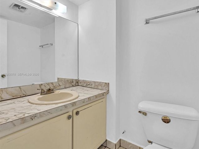 3849 NE 169th Street 405, North Miami Beach, FL 33160