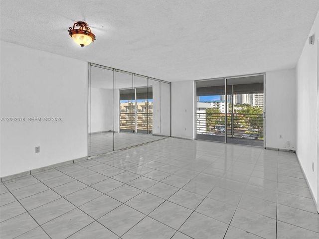 3849 NE 169th Street 405, North Miami Beach, FL 33160