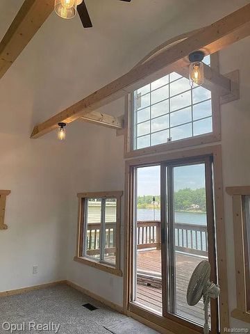 221 Bluegill Lake Road, Harrison, MI 48625