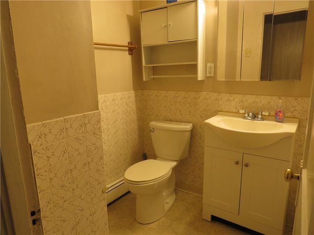 162 Parkfield St, Carrick, PA 15210