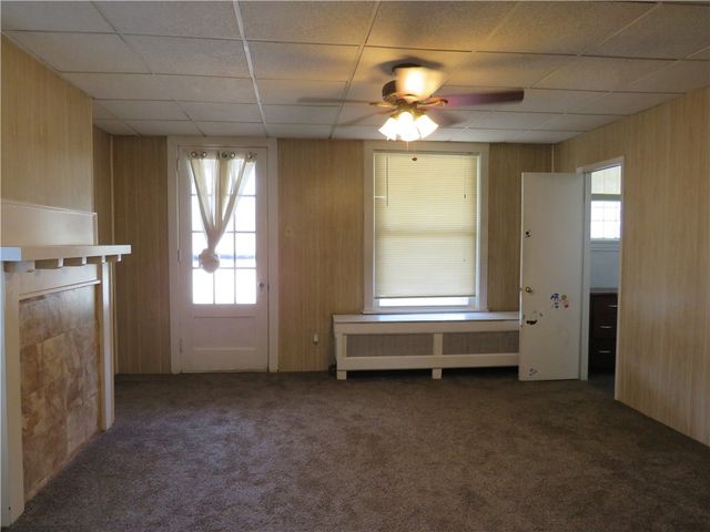 162 Parkfield St, Carrick, PA 15210