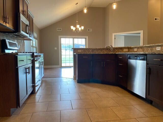 9219 Norris Drive, Hobart, IN 46342