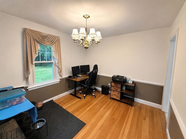 6 Hara St, Worcester, MA 01604