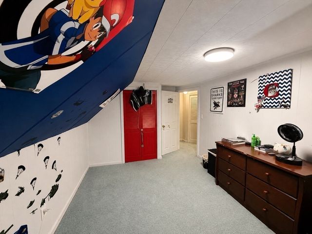 6 Hara St, Worcester, MA 01604