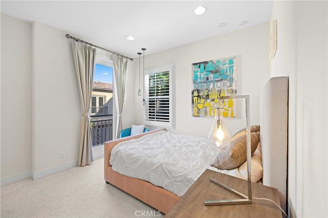 158 Pinnacle Drive, Lake Forest, CA 92630