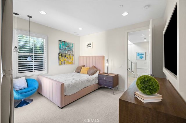 158 Pinnacle Drive, Lake Forest, CA 92630