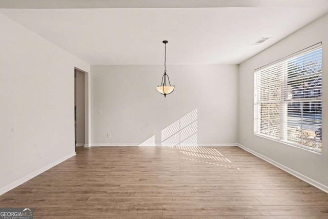 75 Fanleaf Drive, Fairburn, GA 30213