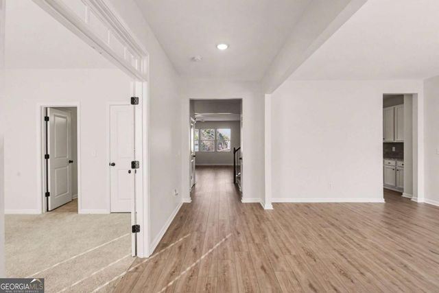 75 Fanleaf Drive, Fairburn, GA 30213