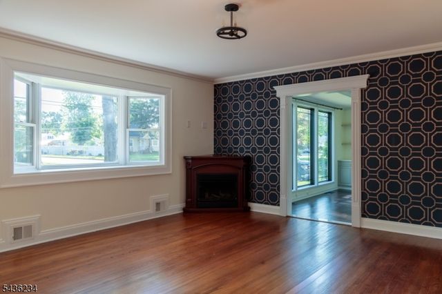 1509 Kenyon Ave, South Plainfield Boro, NJ 07080