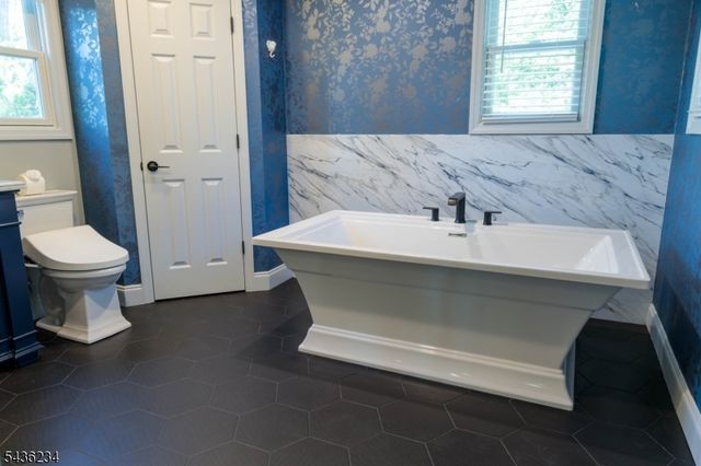 1509 Kenyon Ave, South Plainfield Boro, NJ 07080