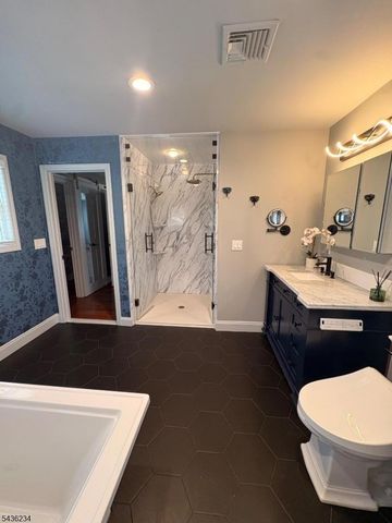 1509 Kenyon Ave, South Plainfield Boro, NJ 07080
