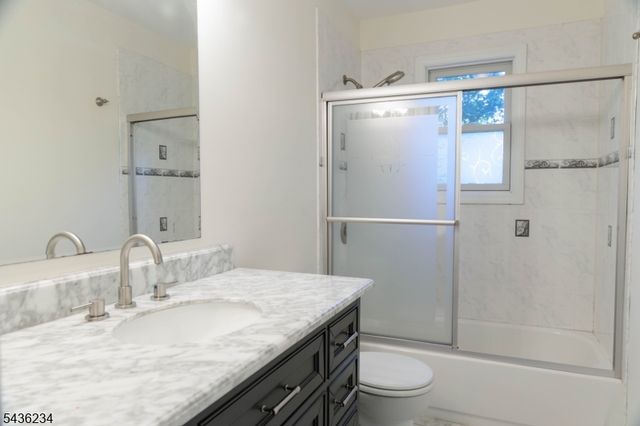 1509 Kenyon Ave, South Plainfield Boro, NJ 07080