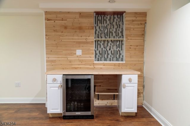 1509 Kenyon Ave, South Plainfield Boro, NJ 07080