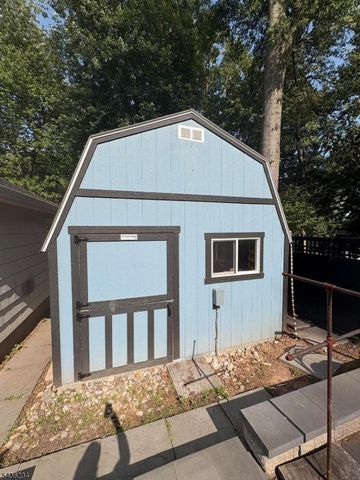 1509 Kenyon Ave, South Plainfield Boro, NJ 07080