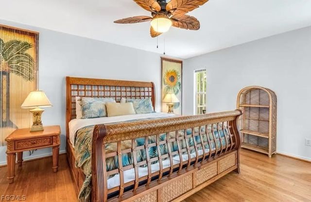 915 SW 1st TER, Cape Coral, FL 33991