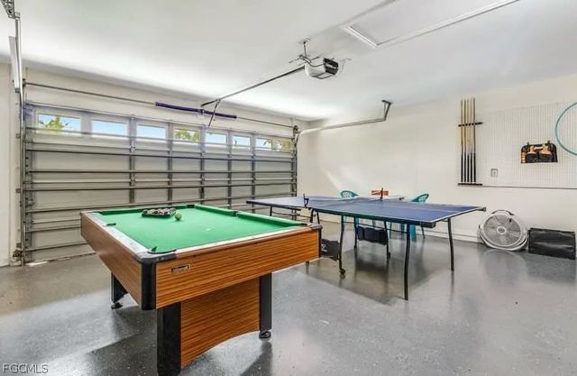 915 SW 1st TER, Cape Coral, FL 33991