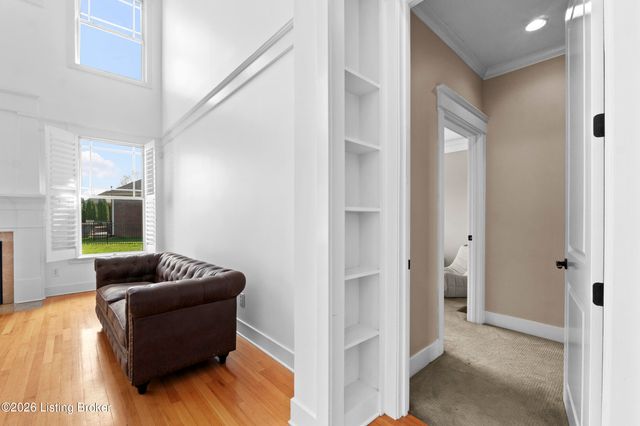 13205 Knoll Wind Way, Louisville, KY 40299