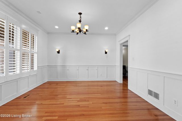 13205 Knoll Wind Way, Louisville, KY 40299