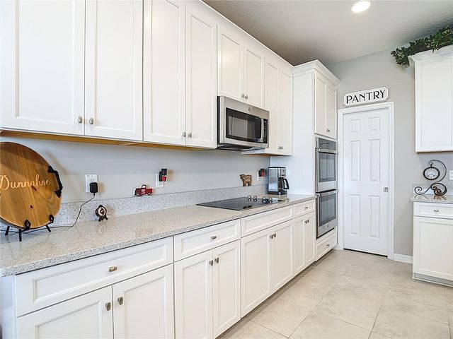 2881 MISTY MARBLE DRIVE, Zephyrhills, FL 33540