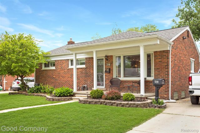 905 Parliament Avenue, Madison Heights, MI 48071