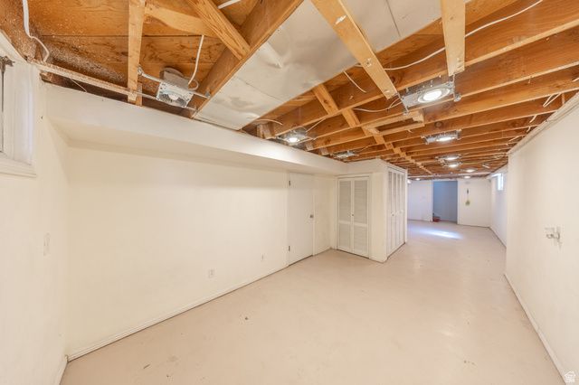 193 S LOCUST ST, Clearfield, UT 84015