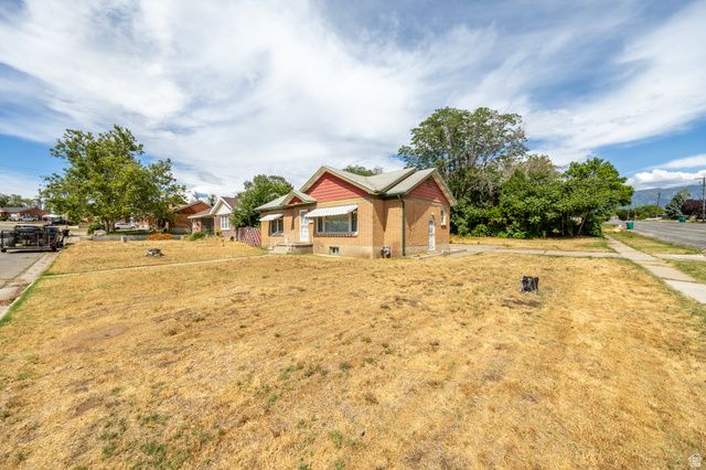 193 S LOCUST ST, Clearfield, UT 84015