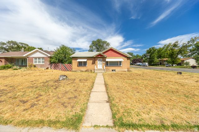 193 S LOCUST ST, Clearfield, UT 84015