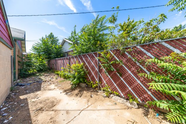 193 S LOCUST ST, Clearfield, UT 84015